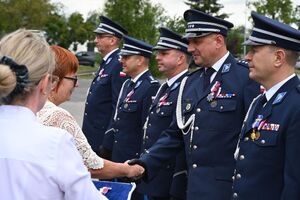 Funkcjonariusze podczas obchodów Święta Policji w rzeszowskim oddziale prewencji