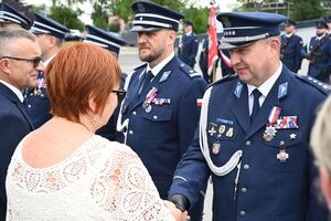 Funkcjonariusze podczas obchodów Święta Policji w rzeszowskim oddziale prewencji