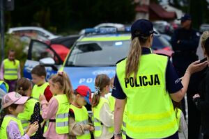 Policjantki podczas spotkania z uczniami