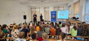„Bezpieczeństwo - pierwsza klasa”  - policjanci na spotkaniu z dziećmi