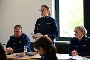 Policjanci podczas eliminacji do II Ogólnopolskiego Konkursu dla policjantów rzeczników dyscyplinarnych