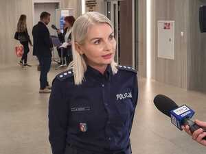 Policjanci biorący udział w Kongresie Nowoczesnej Edukacji na Uniwersytecie Rzeszowskim