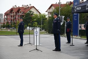 Na zdjęciu od prawej  Komendant Wojewódzki Policji w Rzeszowie insp. Andrzej Patrzałek i  I Zastępca Komendanta Miejskiego w Rzeszowie podinsp. Maciej Gawryś.