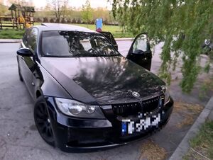 Na zdjeciu BMW.