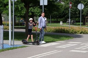 Policjanci egzaminowali uczniów z SP nr 6 w Rzeszowie na kartę rowerową.