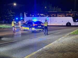 Zdjęcie przedstawia zabezpieczenie meczu Stali Rzeszów – Ruch Chorzów