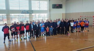 zdjęcia z finału II Podkarpackich Mistrzostw Policji w Piłce Halowej