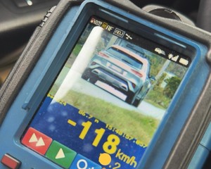 Zarejestrowane przekroczenie prędkości kierującego pojazdem kia