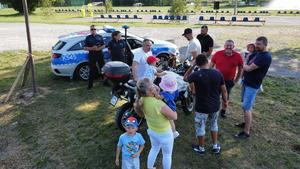 Policjanci podczas pikniku