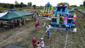 Policjanci podczas pikniku w Zarębkach