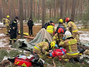 Policjanci oraz strażacy podczas ćwiczeń