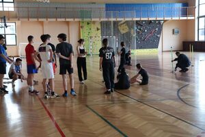 Pierwsze testy sprawnościowe dla uczniów klas policyjnych w Kolbuszowej