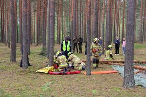 Policjanci doskonalili umiejętności w działaniach kryzysowych, ewakuacyjnych i ratowniczych