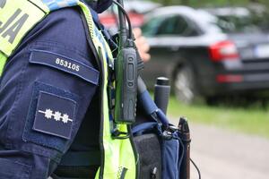 Policjanci doskonalili umiejętności w działaniach kryzysowych, ewakuacyjnych i ratowniczych