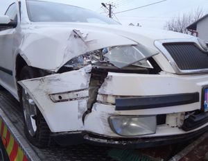 Uszkodzony przód pojazdu