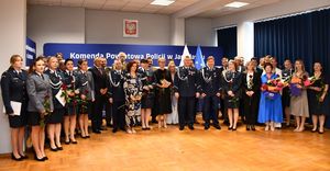 Zdjęcie grupowe uczestników Święta Policji