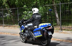 Policjant na motocyklu