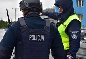 Dwóch policjantów
