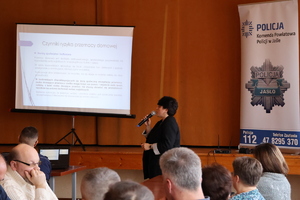 Psycholog podczas wystąpienia