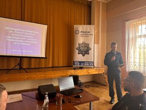 Policjant podczas wystąpeinia