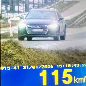 Zdjęcia z pomiarów przekroczeń dopuszczalnej prędkości