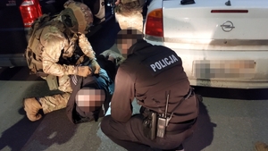 Jasielscy policjanci i kontrterroryści podczas działań