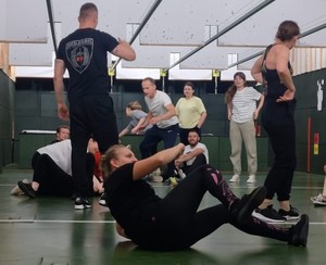 policjanci szkolili personel medyczny