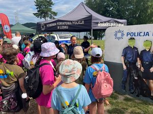 piknik profilaktyczny "Kreci mnie bezpieczeństwo w lecie" w Polańczyku, sobota 2 sierpnia 2025