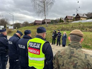 służby doskonalą współdziałanie podczas sytuacji zagrożenia- ćwiczenia ALERT MCI w Solinie
