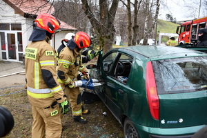 służby doskonalą współdziałanie podczas sytuacji zagrożenia- ćwiczenia ALERT MCI w Solinie