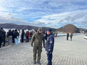 służby doskonalą współdziałanie podczas sytuacji zagrożenia- ćwiczenia ALERT MCI w Solinie