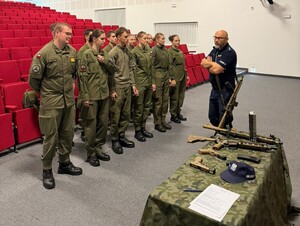 Policyjna akcja edukacyjna podczas Regat na Cześć Żołnierzy i Weteranów Wojska Polskiego