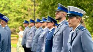 Uczestnicy obchodów Święta Policji w Mieleckiej jednostce policji