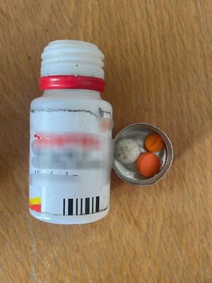 plastikowe opakowanie z lekami