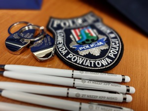 emblemat komenda powiatowa policji w nisku długopisy i breloczki