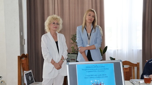 uczestnicy podczas debaty społecznej w Zadąbrowiu