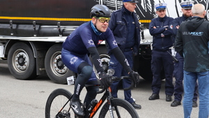 kolarz podczas jazdy