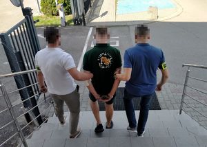 Zatrzymany podczas doprowadzenia do prokuratury