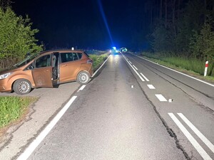 Miejsce zdarzenia drogowego w miejscowości Gorzyce, droga krajowa nr 77