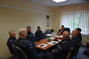 Odprawa kierownictwa.