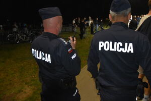 Policjanci podczas zabezpieczenia festiwalu