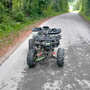 Pojazd typu quad, którym poruszał się zatrzymany 30-latek.