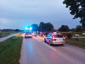 Śmiertelny wypadek drogowy w Grębowie. Na miejscu zdarzenia zginął motocyklista