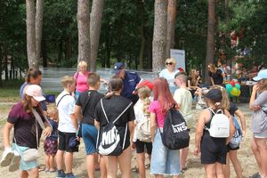 Piknik dla dzieci i młodzieży &quot;Kręci mnie bezpieczeństwo nad wodą&quot;- tym razem nad Zalewem w Gorzycach.