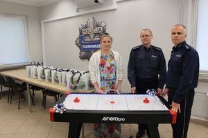 Tarnobrzescy policjanci dla dzieci z Domu Dziecka