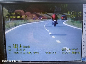 Motocyklista jechał tarnobrzeską Wisłostradą - miał na liczniku 181 km/h