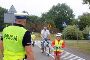 Bezpieczna jazda na hulajnodze – profilaktyczna akcja dla dzieci i młodzieży