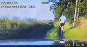 Mieszkaniec gminy Nowa Dęba - Uciekał na hulajnodze elektrycznej przed policjantami