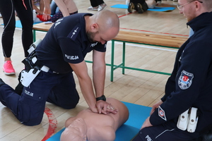 policjanci w trakcie działań